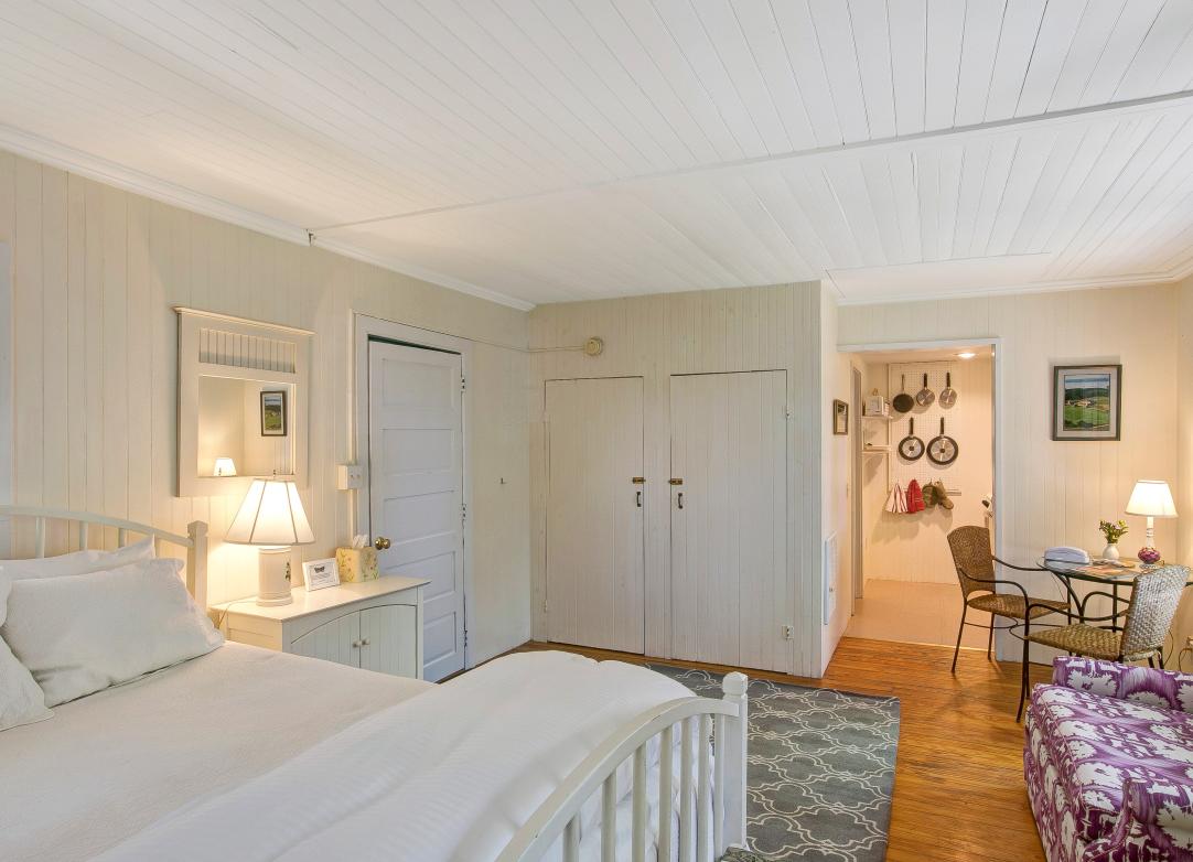 Pottery Cottage Interior 2